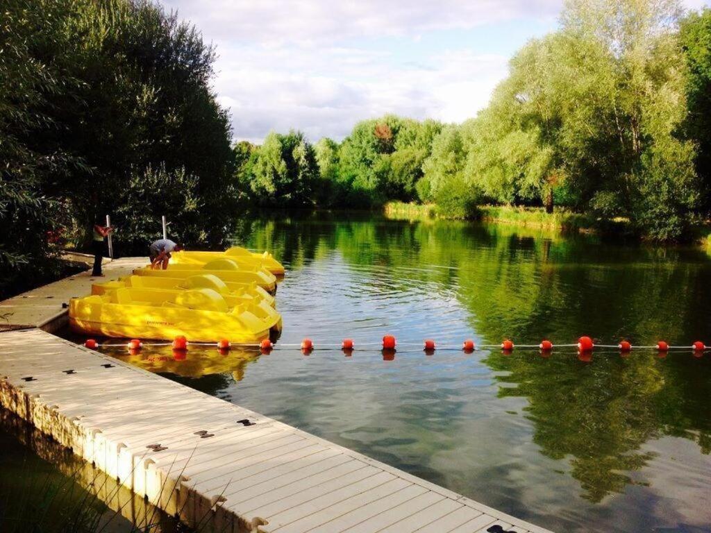 Camping 4* 3 CH 2 SDB- Lave linge- Lave vaisselle Onzain Eksteriør bilde
